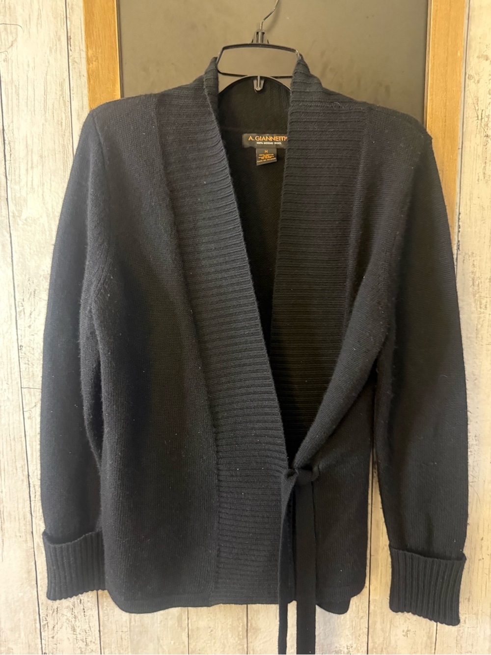 A. Giannetti Women’s 100% Merino Wool Wrap Cardigan Black Size M